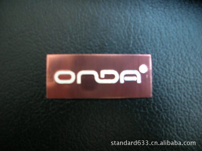 廠家直供服裝,家具,銘牌,吊牌,織嘜,標(biāo)牌,標(biāo)簽圖片,廠家直供服裝,家具,銘牌,吊牌,織嘜,標(biāo)牌,標(biāo)簽圖片大全,深圳市富藝包裝-